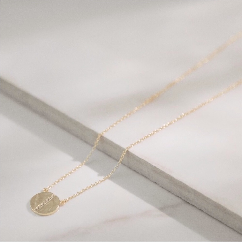 Gold Hammered Pendant | 925 Silver - Picture 2 of 8